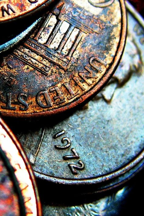 Rusty Objects Photography, Macro Photography Everyday Objects, Abstract Object Photography, Vintage Objects Photography, Texture Photography Ideas, Coin Aesthetic, Surfaces Photography, Up Close Photography, Coin Photography