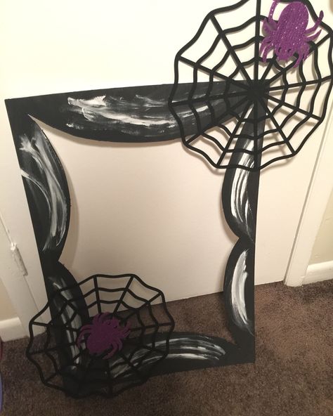 Day 15: Halloween Photo Booth Frame Diy Photo Frames For Parties, Halloween Photo Booths, Halloween Booth, Halloween Photo Frames, Halloween Party Photo, Halloween Photo Booth, Photobooth Template, Diy Photo Frames, Halloween Photo