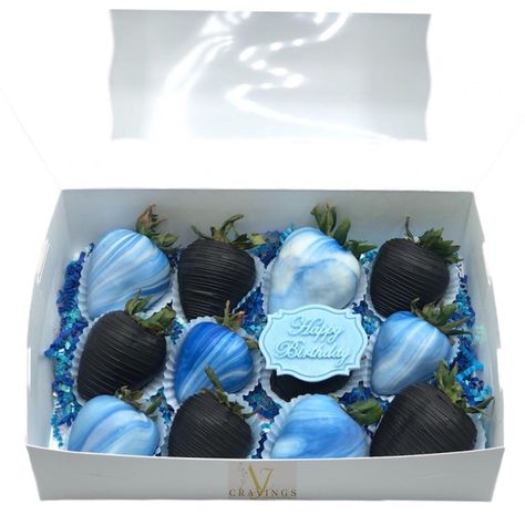 Chocolate Covered Strawberries For Boyfriend, Blue Chocolate Covered Strawberries, Blue Treats, Chocolate Goodies, Strawberry Ideas, Treat Business, Valentine Strawberries, Strawberry Things, Ashley Park