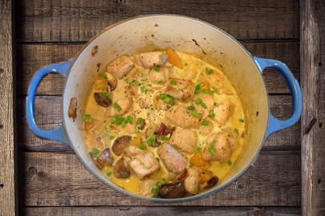 Savory Clafoutis, Pork Casserole Recipes, French Recipes Authentic, Clafoutis Recipe, French Cuisine Recipes, Pork Stew Recipes, France Normandy, Clafoutis Recipes, Pork Casserole