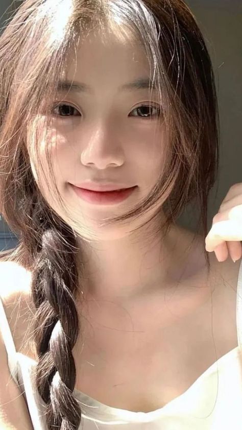 cecan korea Girl General, Beautiful Braided Hair, 사진 촬영 포즈, Beauty Goals, Hair Stylist Life, Dream Hair, Medium Length Hair Cuts, Fesyen Wanita, Ulzzang Girl