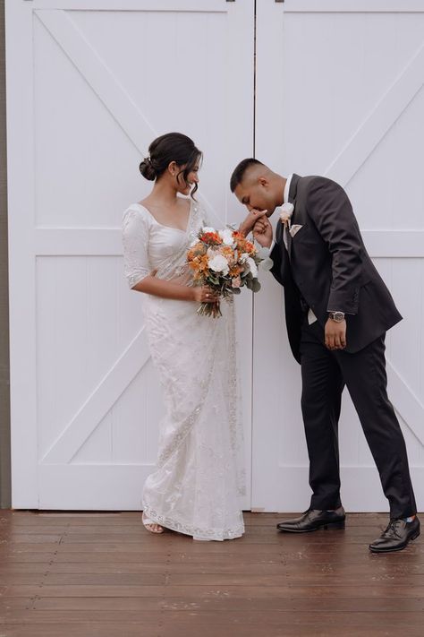 Love the capture of our couple in front of our Barn doors of the pop up bar located on the ceremony deck of Bramleigh Estate
Photography 📸MEO Weddings Bramleigh Estate, Pop Up Bar, Outdoor Wedding Photography, Yarra Valley, Wedding Photography Inspiration, Barn Doors, Rustic Charm, Outdoor Wedding, The Hamptons