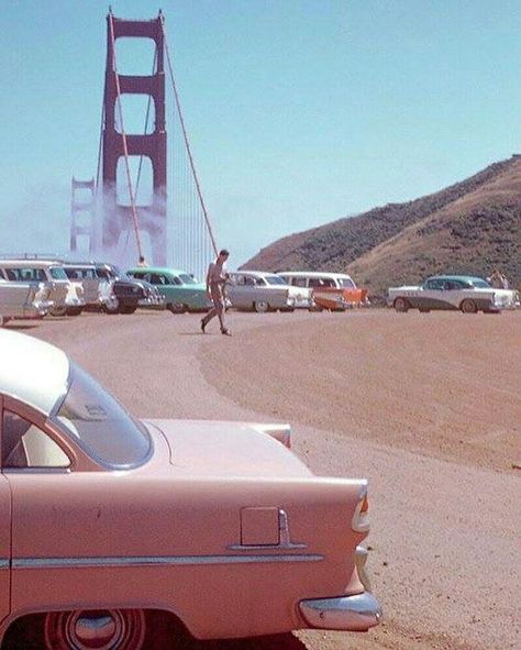 Golden Gate Bridge, San Francisco, 1950s 1950s Aesthetic, Racial Segregation, Foto Muro Collage, 50s Aesthetic, Photowall Ideas, Pastel Photography, San Francisco Golden Gate Bridge, Regular People, Paris Jackson