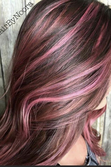 Chunky Highlights For Brown Hair, Pink Chunky Highlights, Brown To Pink Balayage, Cornrows Ideas, Brown And Pink Hair, Pink Hair Streaks, Pink Hair Highlights, Highlights Pink, Sunkissed Hair Brunette