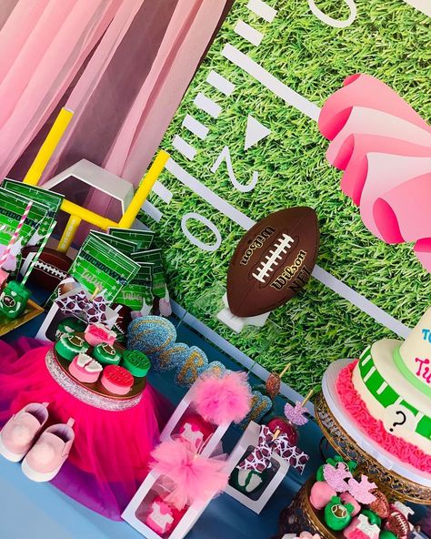 Football Cheerleader Gender Reveal, Touchdowns Or Tutus Gender Reveal, Football Gender Reveal, Tutu Party, Gender Reveal Themes, Baby Reveal Party, Gender Reveal Decorations, Gender Reveal Party Decorations, Baby Gender Reveal Party