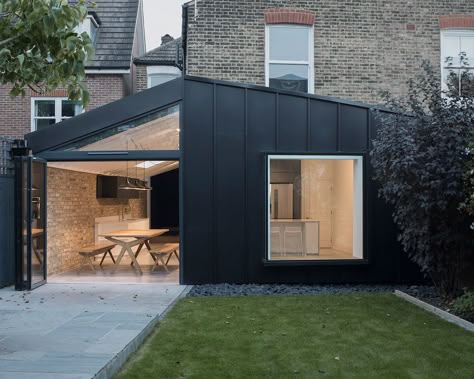 Small House Extensions, Extension Veranda, Single Storey Extension, Japanese Tea House, Edwardian House, Easy Backdrops, House Extension Design, Extension Designs, London Architecture