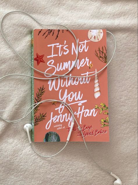 The Summer I Turned Pretty Books Aesthetic, Jenny Han Aesthetic, It's Not Summer Without You Book, Jenny Han Books Aesthetic, Its Not Summer Without You Aesthetic, Its Not Summer Without You, The Summer I Turned Pretty Books, The Summer I Turned Pretty Book, Teen Romance Book