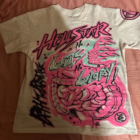 Hellstar shirt. Hell Star, No Guts No Glory, My Bday, Good Design, Star Shirt, Printed Sleeves, Vintage Cotton, Graphic Shirts, Long Sleeve Crop Top