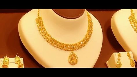 Neckless Gold Jewelry Indian Wedding, Neckless Gold Jewelry Indian, Gold Jewelry Indian Wedding, Neckless Gold Jewelry, Neckless Gold, Gold Necklace Design, Jewelry Indian Wedding, 22k Gold Necklace, Modern Gold Jewelry