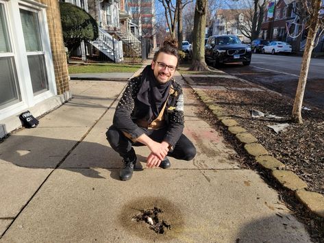 Chicago has a new tourist destination: The 'Rat Hole' Moving To Chicago, Millennium Park, Navy Pier, Chicago Artists, Wrigley Field, Softball Team, Oral History, River Walk, Tourist Destinations