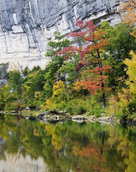 21 Most Beautiful Places to Visit in Arkansas - Page 2 of 18 - The Crazy Tourist Places To Visit In Arkansas, Jasper Arkansas, Arkansas Photography, Arkansas Waterfalls, Arkansas Road Trip, Arkansas Vacations, Ozark National Forest, Arkansas Travel, Most Beautiful Places To Visit