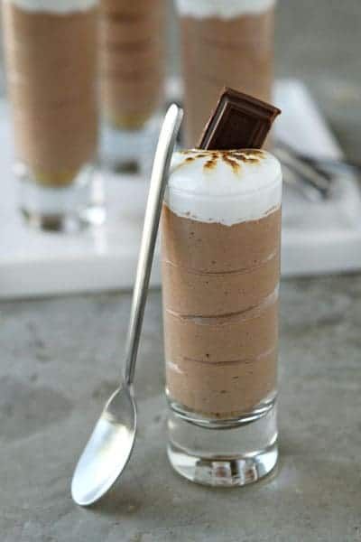 Smores Pudding, Marshmallow Vodka, Pudding Shots, Cooking Photos, Milk Shakes, S'mores, Think Food, Chocolate Pudding, S Mores