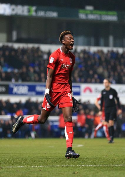 Tammy Abraham of Bristol City in 2016. Bristol City Fc, Tammy Abraham, Bristol City, Football Images, Bristol, Graffiti, Football, Sports, Quick Saves