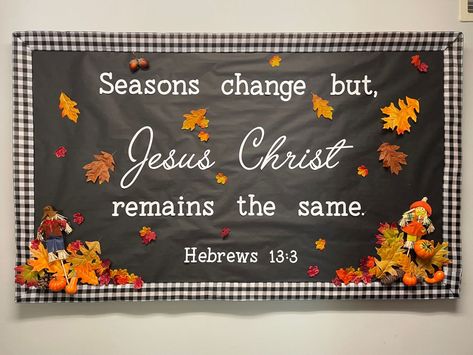 God Answers Knee Mail, Fall For Jesus Bulletin Board, October Christian Bulletin Boards, Christian Fall Door Decorations Classroom, Thanksgiving Christian Bulletin Boards, Christian Fall Bulletin Board Ideas For Preschool, Sunday School Fall Bulletin Boards, Church Fall Bulletin Board Ideas, Fall Bulletin Board Ideas For Church