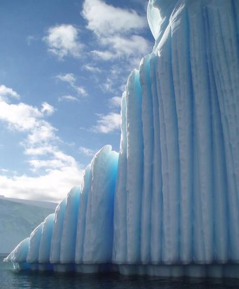 Impressionnant mur de glace en #Antarctique. #Awesome #ice #wall in #Antarctica. © Bryan Custov Natural Phenomena, Magical Places, Science And Nature, Planet Earth, Winter Scenes, Amazing Nature, Natural Wonders, Beautiful World, Wonders Of The World