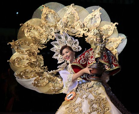 ANOTHER SINULOG DE CEBU NATIONAL COSTUME ... WINNER IN THE 2014 SINULOG FESTIVAL ... Visayas Traditional Costume, Sinulog Festival Queen Costume, Sinulog Festival Costume, Sinulog Festival, Philippine Culture, Philippines Fashion, Queen Outfits, Filipiniana Dress, Costumes Around The World