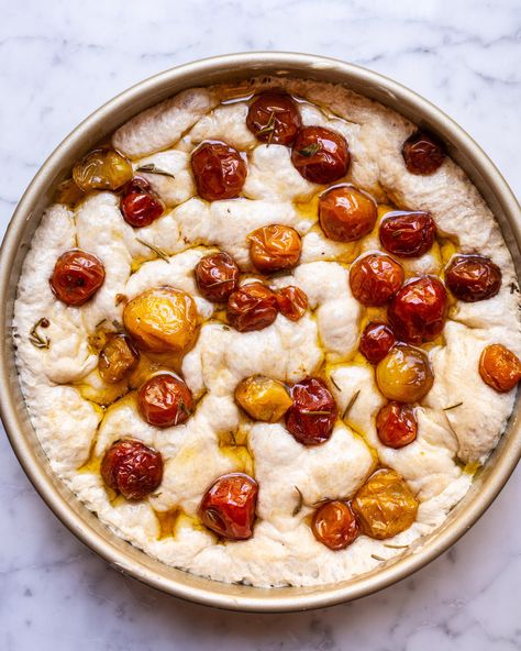 Tomato Garlic Confit Focaccia — Local Haven Savory Buns, Tomato Garlic Confit, Focaccia Recipes, Garlic Confit, Healthy Budget, Focaccia Recipe, Artisan Bread Recipes, Flaky Salt, Focaccia Bread