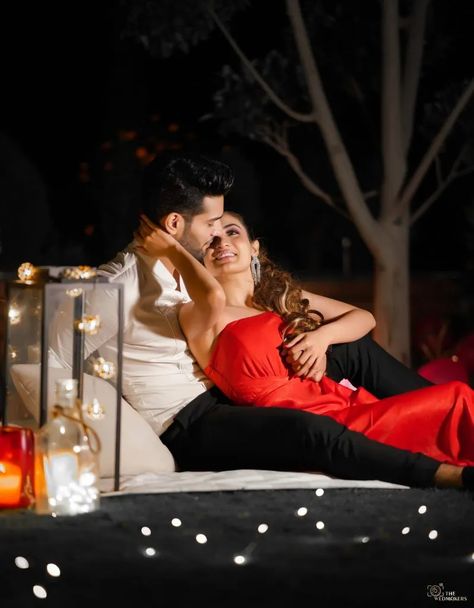 Pre Wedding Shoot Ideas In Night, Abhishek Malik, Night Poses, Prewedding Dress, Buddha Wallpapers, Wedding Shoot Ideas, Pre Shoot, Couples Beach Photography, Wedding Indoor