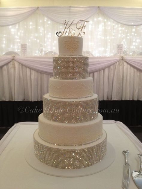 Super Bling Wedding Cake  Love the rhinestones (not sure it needs the stencils as well?) 15 Cake, Bling Wedding Cakes, Bling Cakes, 25 Anniversary, Round Wedding Cakes, Glamour Wedding, Wedding Cake Table, Simple Wedding Cake, Unique Wedding Cakes