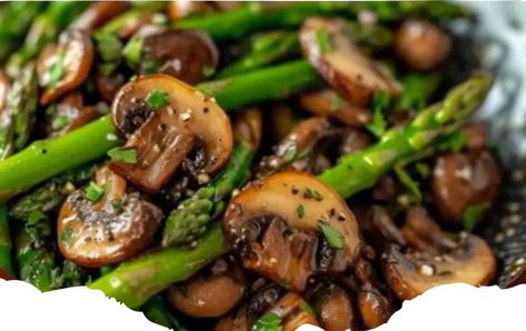 Sautéed Asparagus and Mushrooms Sauteed Asparagus, Spring Side Dishes, Pasta Vegetariana, Asparagus And Mushrooms, Veggie Side Dishes, Asparagus Recipe, Idee Pasto Sano, Side Recipes, Veggie Dishes