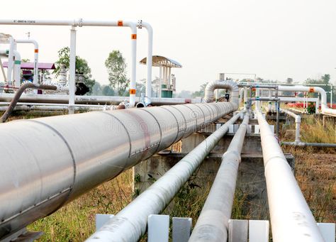 Pipeline transportation Oil, natural gas or water. Pipeline transportation is mo , #AFF, #natural, #gas, #Oil, #Pipeline, #transportation #ad Oil Pipeline, Oil Rig Jobs, Water Pipeline, Ho Model Trains, Oil Rig, Model Trains, Long Distance, Natural Oils, Transportation