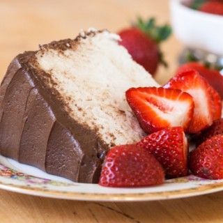 Angel Food Cake with Chocolate Frosting Angel Food Cake With Chocolate, Cake With Chocolate Frosting, Peppermint Patty, Vegetarian Cake, Baked Ziti, Favorite Dessert, Meringue Pie, Angel Food Cake, Food Cake