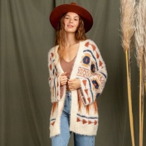 New Boho Aztec Cozy Cream Cardigan Sweater. Every Now And Then You Come Across A Cardigan That Is As Soft As It Is Beautiful. This Is The One! Open Front Styling So Soft And Cozy. Long Sleeve Dropped Shoulder Oversized Fit 60% Nylon/30% Acrylic/10% Polyester Small: 26" Bust Flat Across/27" Length Medium: 27" Bust Flat Across/27" Length Large: 28" Bust Flat Across/27" Length All Measurements Are Approximate All Items Ship Same Or Next Business Day! Style: Boho Western Ranchwear Rodeo Pendleton Co Farmhouse Boutique, Travel Cardigan, Black Lace Cardigan, Cream Sweater Cardigan, Cable Knit Sweater Womens, Cream Cardigan, Cardigan Sweater Coat, Boutique Sweater, Orange Sweaters