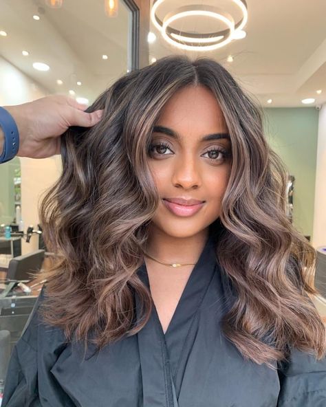 Balayage Highlights & Haircuts on Instagram: “Dark ashy brown balayage 🤩 good choice for who has dark hair…” Ashy Brown Balayage, Brown Skin Blonde Hair, Ash Brown Hair Balayage, Dark Hair Colors, Hair Color For Morena Skin, Brown Hair Dark Skin, Hair Color For Morena, Ashy Brown, Hair Color For Dark Skin