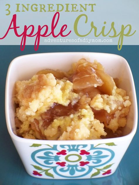 3 Ingredient Apple Crisp from Adventures of a DIY Mom. The easiest and tastiest apple crisp you'll ever make. Apple Recipes Easy 3 Ingredients, Apple Crisp Dessert, Crockpot Apple Crisp, Best Apple Crisp Recipe, Healthy Apple Crisp, Caramel Apple Crisp, Paleo Brownies, Paleo Snack, Easy Apple Crisp Recipe