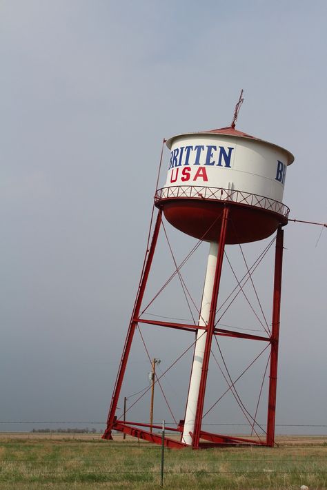 Texas' own leaning tower in the Panhandle Only In Texas, Texas Panhandle, Texas Photo, Texas History, Texas Travel, Water Tower, Stars At Night, Route 66, Leaning Tower