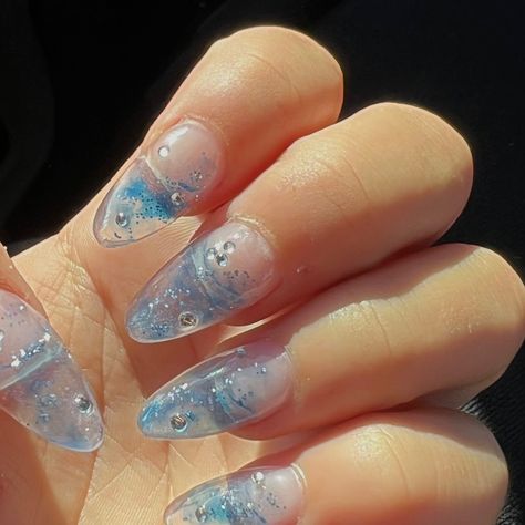 Jelly Nails Light Blue, Turquoise Jelly Nails, Blue Water Nail Designs, Water Looking Nails, H2o Just Add Water Nails, Jelly Christmas Nails, Winter Jelly Nails, Transparent Blue Nails, Christmas Jelly Nails