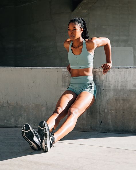 NEW DROP: The Grit Collection a fierce, uncompromising spirit that shapes you as an athlete. ☀️ You’ve earned your success through hard work in the trenches. Unlock new goals, achievements, and experiences this Spring in our latest collection. It features activewear, loungewear, life-wear for whatever life throws your way. These amazing sets can take you from the gym to your everyday adventure seamlessly Running Photoshoot Ideas, Gym Fashion Photography, Activewear Campaign Shoot, Gym Fashion Editorial, Running Photoshoot, Gym Editorial Photography, Workout Editorial Photoshoot, Athletic Photography, Shooting Pose