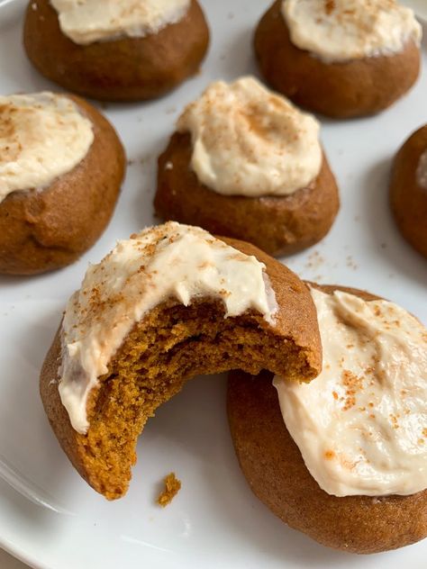 Sweet Pumpkin Recipes, Whole Wheat Cookies, Pumpkin Cookies Healthy, Maple Cream Cheese Frosting, Maple Cream Cheese, Pumpkin Syrup, Pumpkin Sugar Cookies, Pumpkin Cookie Recipe, Pumpkin Recipes Healthy