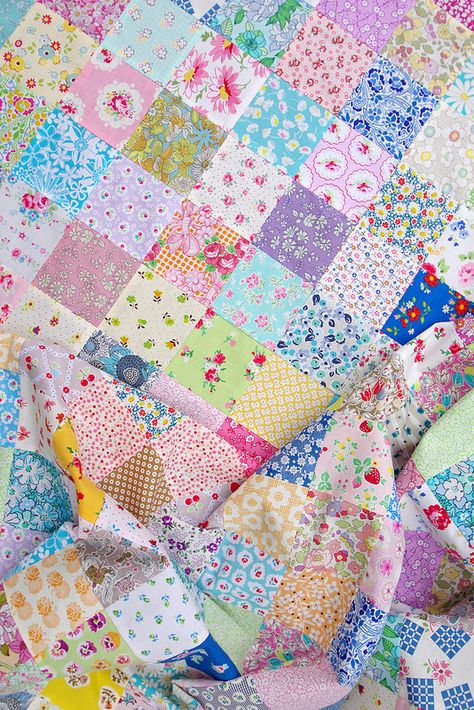 Girls Patchwork Quilt, Crochet Patchwork Blanket, 16 Patch Quilt, Interesting Crochet, Scrap Quilting, Fun Quilts, Pretty Quilts, Red Pepper Quilts, Lap Quilt Patterns