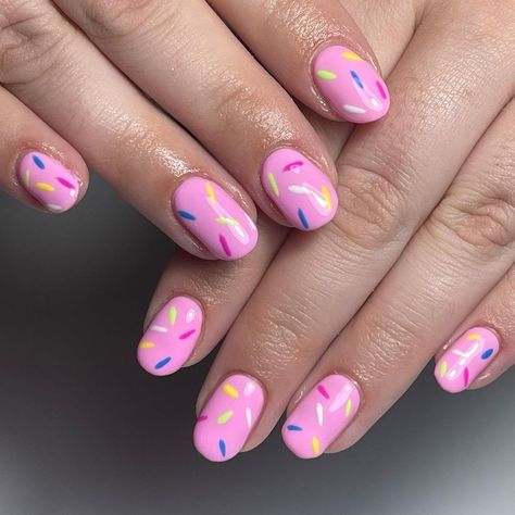 Amber | Nail Artist on Instagram: “Birthday sprinkles this evening 🎉💕 Using Prep @katiebarnestoolrange and @officialnavyprofessional Gel @the_gelbottle_inc Hydration…” Fun Birthday Nails, Birthday Nails Short, Amber Nail, Sprinkle Nails, Birthday Nails, Nails Short, Fun Designs, Birthday Fun, Unique Ideas