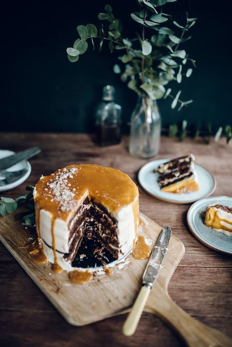 Chocolate Whiskey Cake with Salted Caramel Buttercream | Flickr Chocolate Whiskey Cake, Salted Caramel Buttercream, Honey Whiskey, Chocolate Honey, Whiskey Cake, Caramel Buttercream, Sweet Citrus, A Piece Of Cake, Fancy Desserts