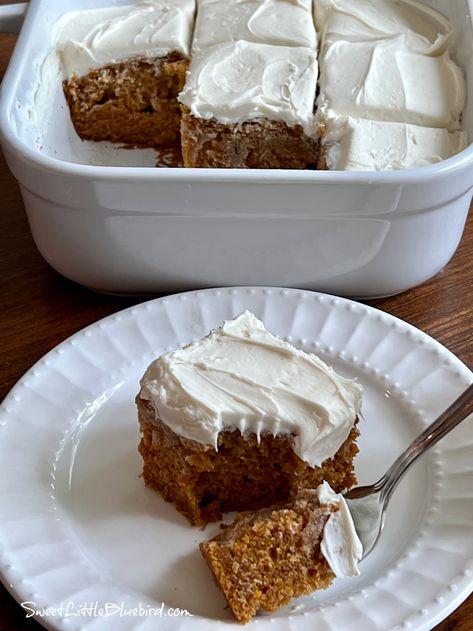 Photo of Pumpkin Crazy Cake in a white baking dish after baking topped with vanilla frosting cut into 9 square pieces. Next to cake pan is a slice of cake served on a white plate with a fork with a bite of the cake, ready to eat. Dairy Free Pumpkin Cake, Cake No Eggs, Easy Vanilla Frosting, Pumpkin Cake Easy, Wacky Cake, Crazy Cake, Vegan Frosting, Vegan Pumpkin Recipes, Frosting Recipes Easy