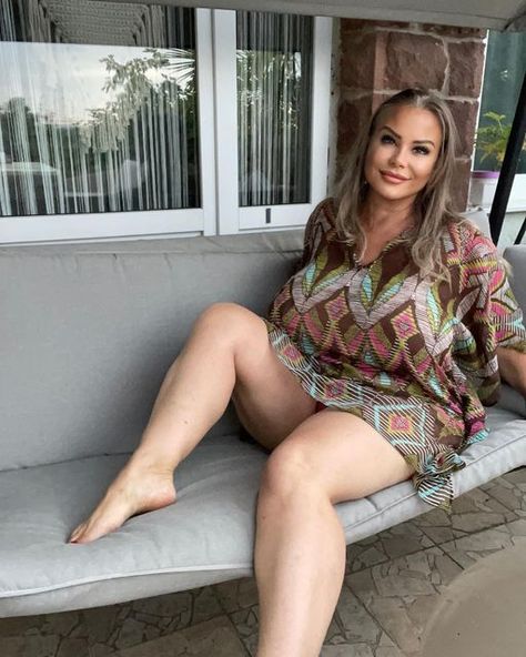 Bella Bodhi®-SoulHealer🔴💋❤️❣️ on Instagram: "Swinging ♥️" Bella Bodhi, Curvy Women Outfits, Curvy Plus Size, Gorgeous Eyes, July 15, Plus Size Fashion, Models, Plus Size, On Instagram