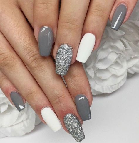 Grey Nail Designs, Nail Art Designs Summer, Simple Acrylic Nails, Gray Nails, Short Acrylic Nails Designs, Yellow Nails, Nail Designs Spring, Short Acrylic Nails, Fan Fiction