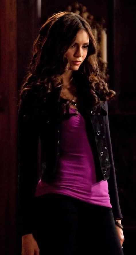 Gilbert Vampire Diaries, Elena Gilbert Vampire, Vampire Diaries Cast, Elena Gilbert, The Vampire Diaries, The Vampire, Vampire Diaries, The Original, Purple