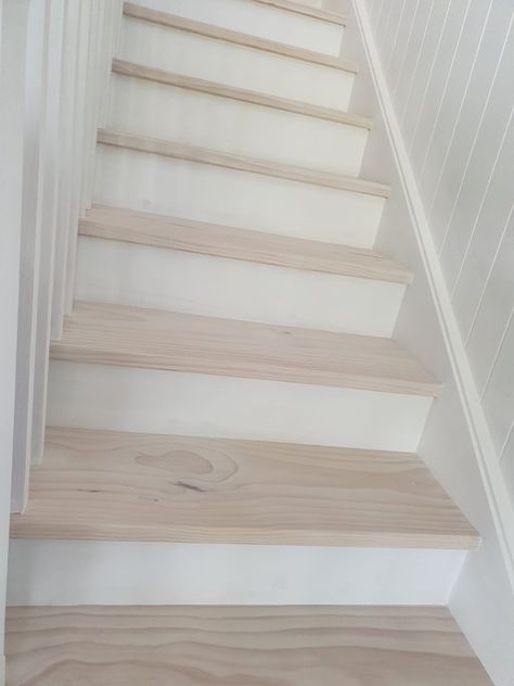 White Washed Stairs, Whitewash Stairs, White Wash Stairs, Whitewash Staircase, Staircase White, White Stair Risers, Pine Stair Treads, White Wooden Floor, White Washed Pine