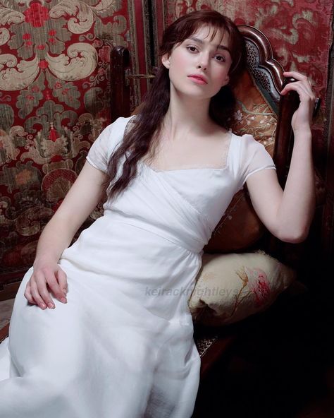 Kiera Knightly, Pride And Prejudice 2005, Keira Knightly, Victorian Romance, Elizabeth Bennet, Matthew Macfadyen, Costume Drama, Keira Knightley, Empire Waist Dress