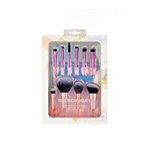 Check this out! Travel Size Makeup Brushes, Makeup Brushes Real Techniques, Shading Brush, Mini Brush, Travel Makeup Brushes, Face Kit, Makeup Brushes Set, Facial Brushes, Makeup Needs