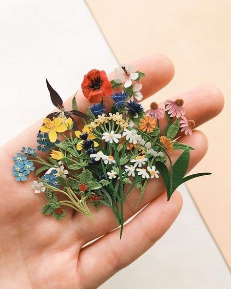 Tania Lissova, Cut Out Art, Paper Cutout Art, Paper Plants, Paper Illustration, Paper Flower Bouquet, Tiny Hand, Paper Cut Art, Themed Crafts