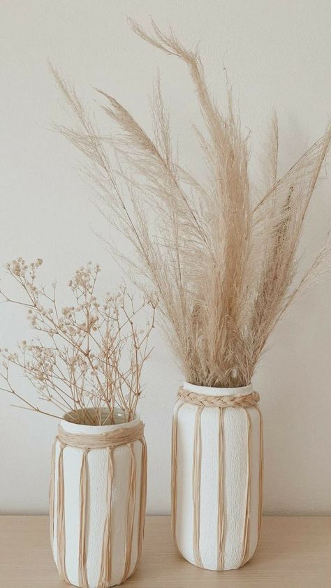 #diy #floatingnightstand #bedroomideas #homedecor #interiordesign #modernfurniture #crafting #homemade #furnituredesign #bedroominspo Dollarama Home Decor, Dry Plants Decoration, Diy Vase Ideas, Diy Boho Home Decor, Diy Vase Decor, Deco Champetre, Dried Plants, Boho Crafts Diy, Diy Boho Decor