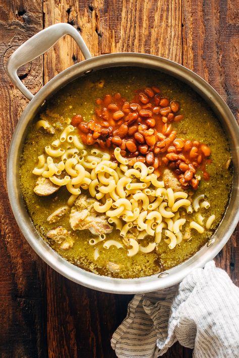 Chile Verde Sopita With Macaroni, Green Chili Macaroni Sopita, Pork Chile Verde, Chili Macaroni, Comfy Food, Cajun Sausage, Chili Beans, Chili Verde, Verde Sauce