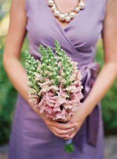 Snapdragon Bouquet, Pink Snapdragon, Pretty Wedding Bouquet, Flower Variety, Girly Wedding, Renewal Ceremony, Enchanted Forest Wedding, Purple Bridesmaids, Wedding Flower Inspiration