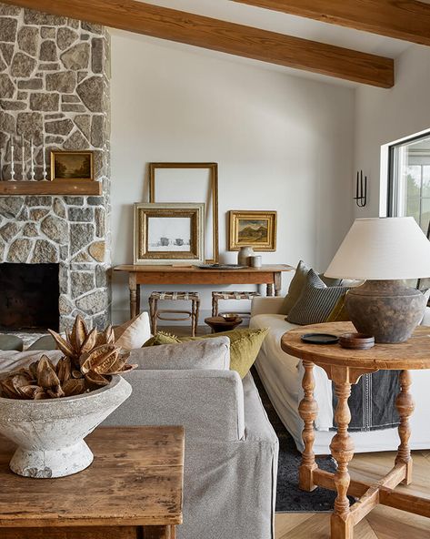 Ashley Montgomery Design, Ashley Montgomery, Lake Simcoe, Cozy Cottage Living Room, What Is Interior Design, Modern Farmhouse Living, Southern Ontario, Cottage Living Rooms, Modern Farmhouse Living Room