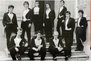 What Do Posh Schools Teach Their Kids? – Trivium21c Bullingdon Club, Irvine Welsh, Style Anglais, Night School, Black Oxfords, Top Universities, Oxford University, Boris Johnson, Union Jack