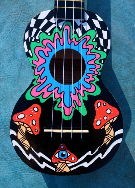 Painting Acoustic Guitar, Cool Ukulele Designs, Hand Painted Guitar Ideas, Painted Guitars Ideas Aesthetic, Custom Ukulele Design, Ukulele Art Aesthetic, Painted Ukulele Ideas, Ukulele Design Ideas, Painting Guitar Ideas